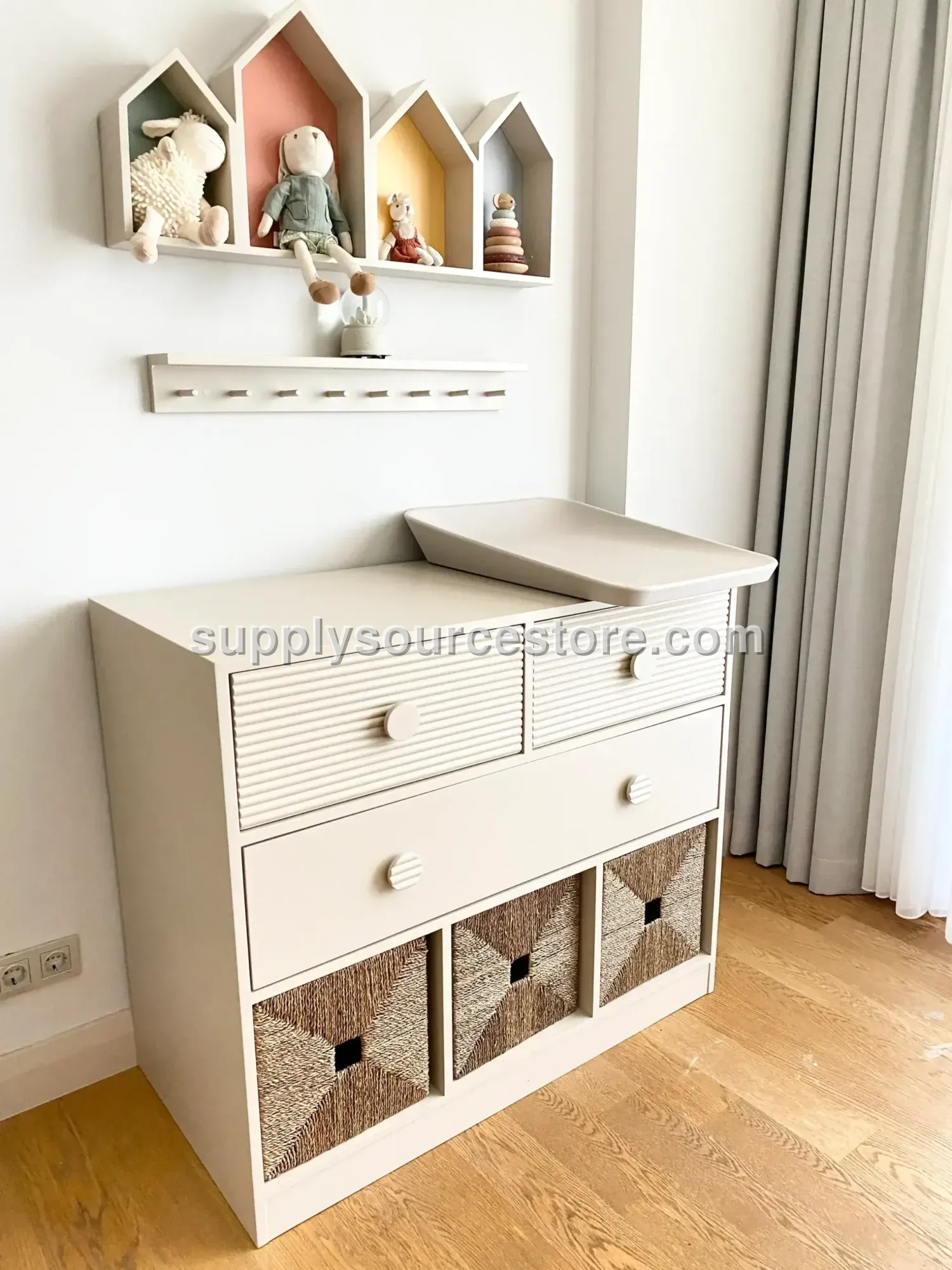 Noble Series Dresser With Basket Dresser