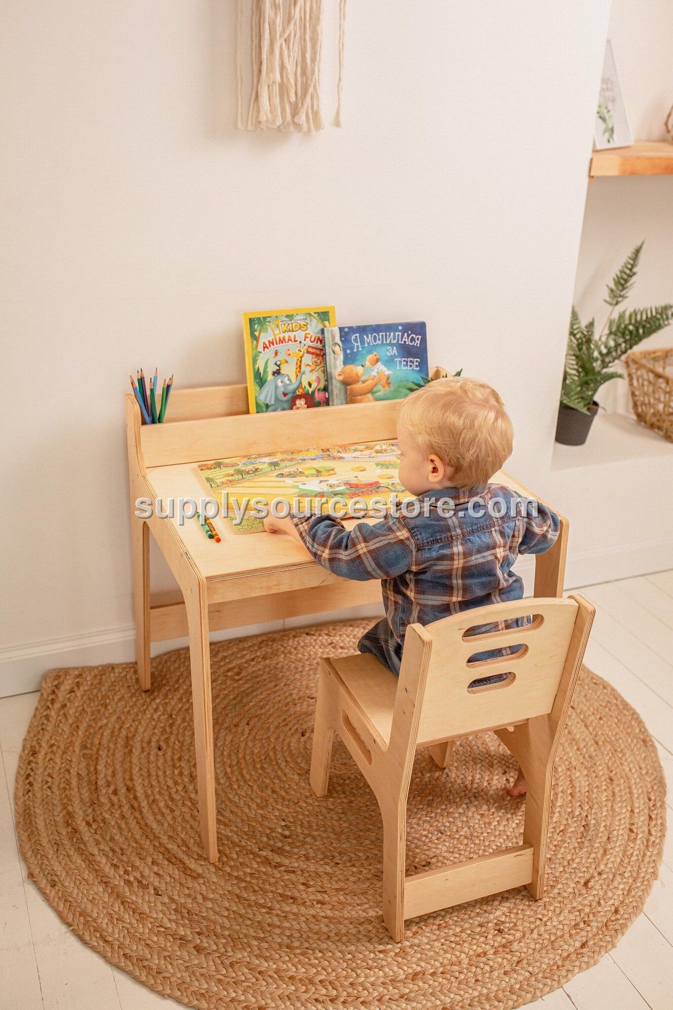 Montessori Table and chair Set