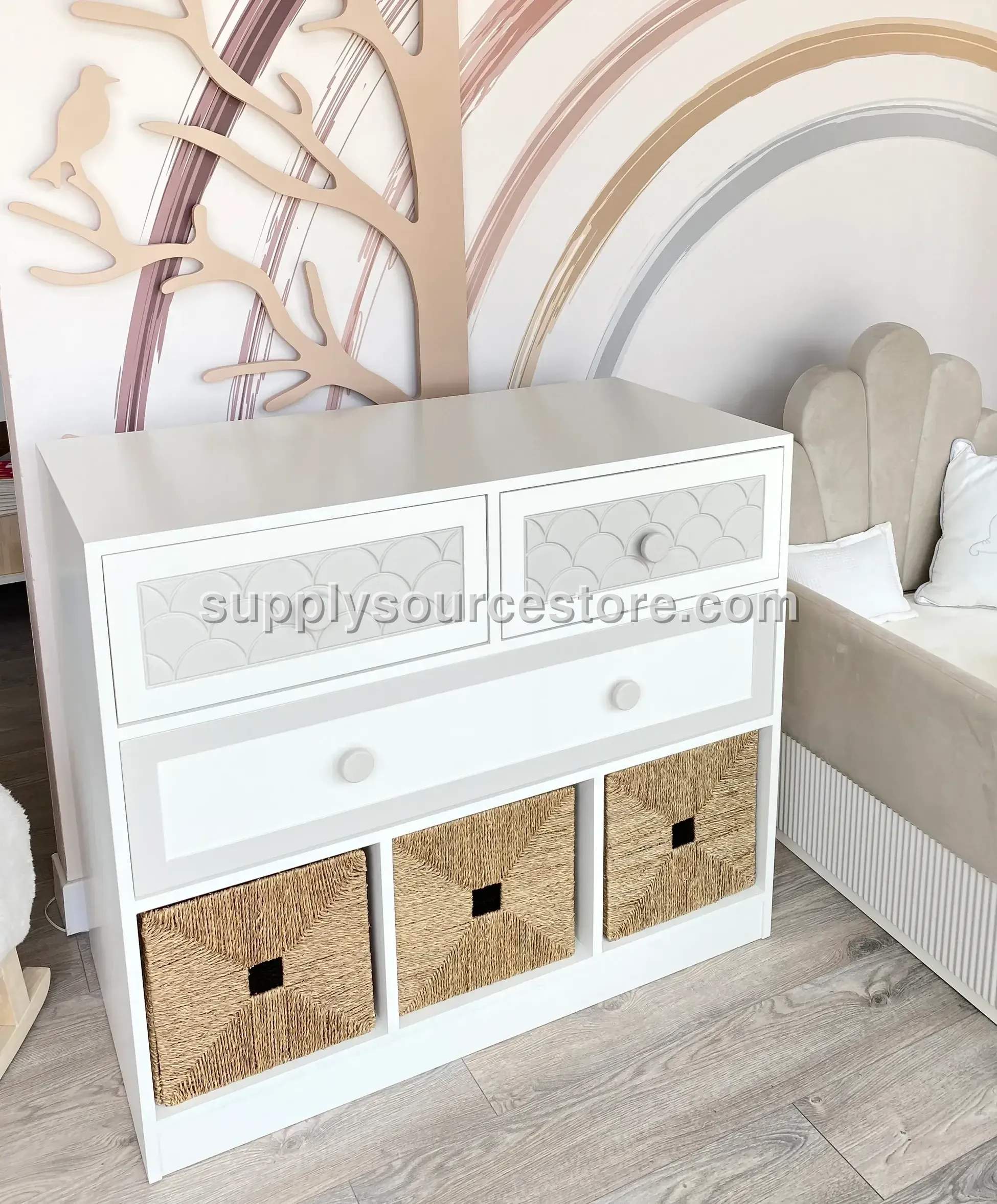 Oliver Series With Basket Dresser