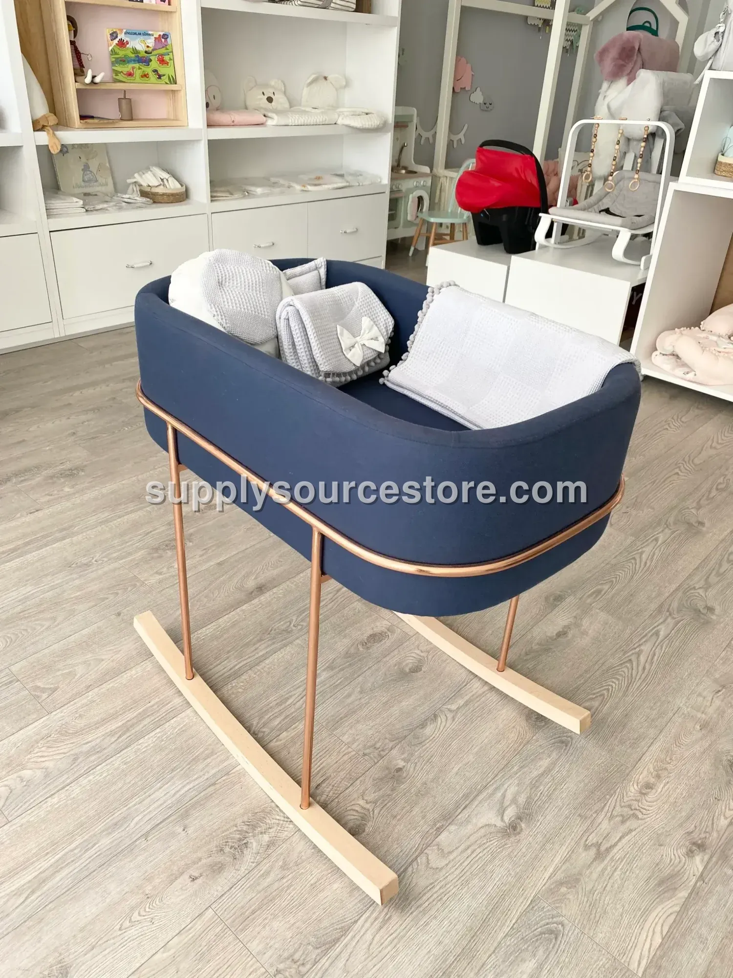 ANNE YANI Cradle – Bed