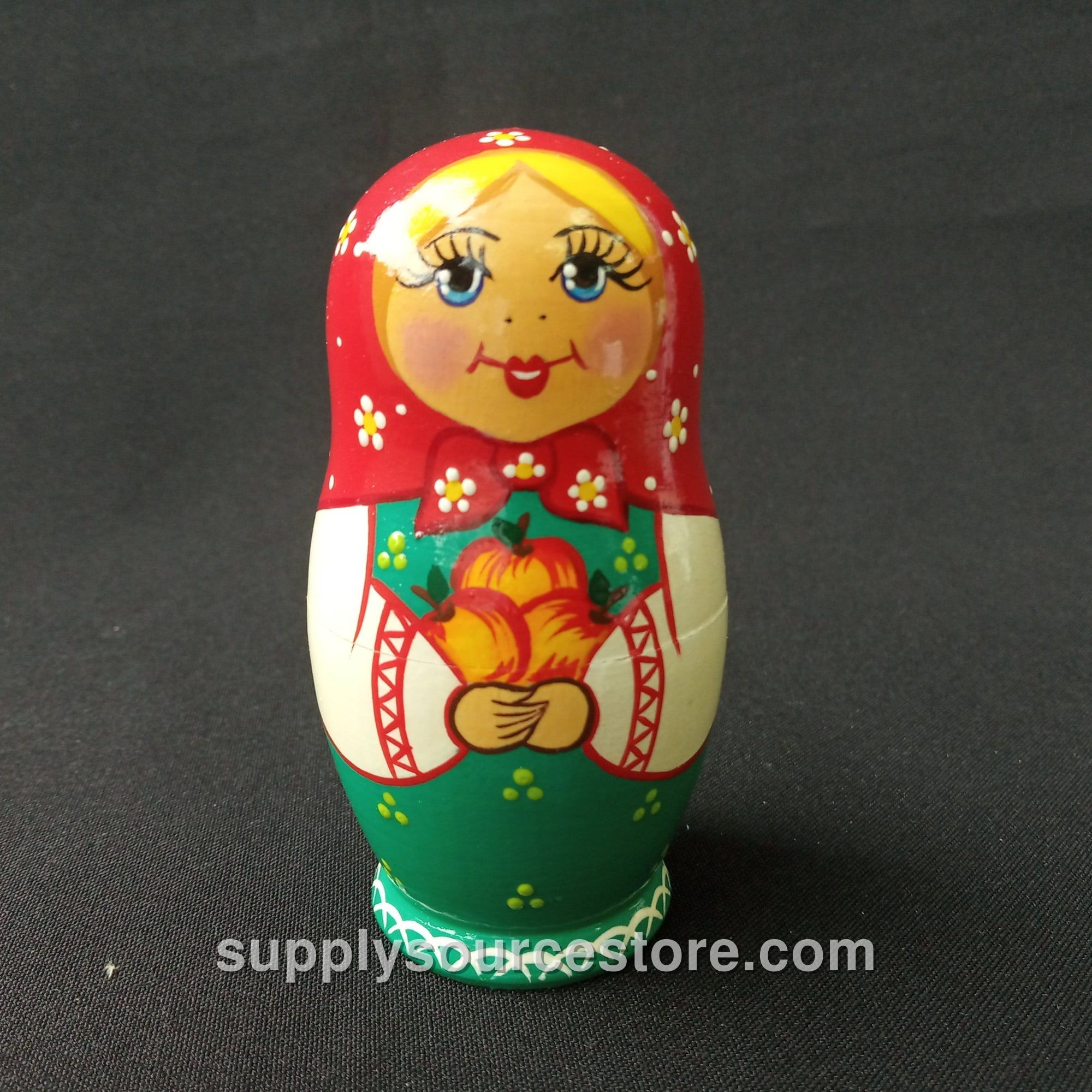 Matryoshka Nesting Dolls with Apples 3 Places