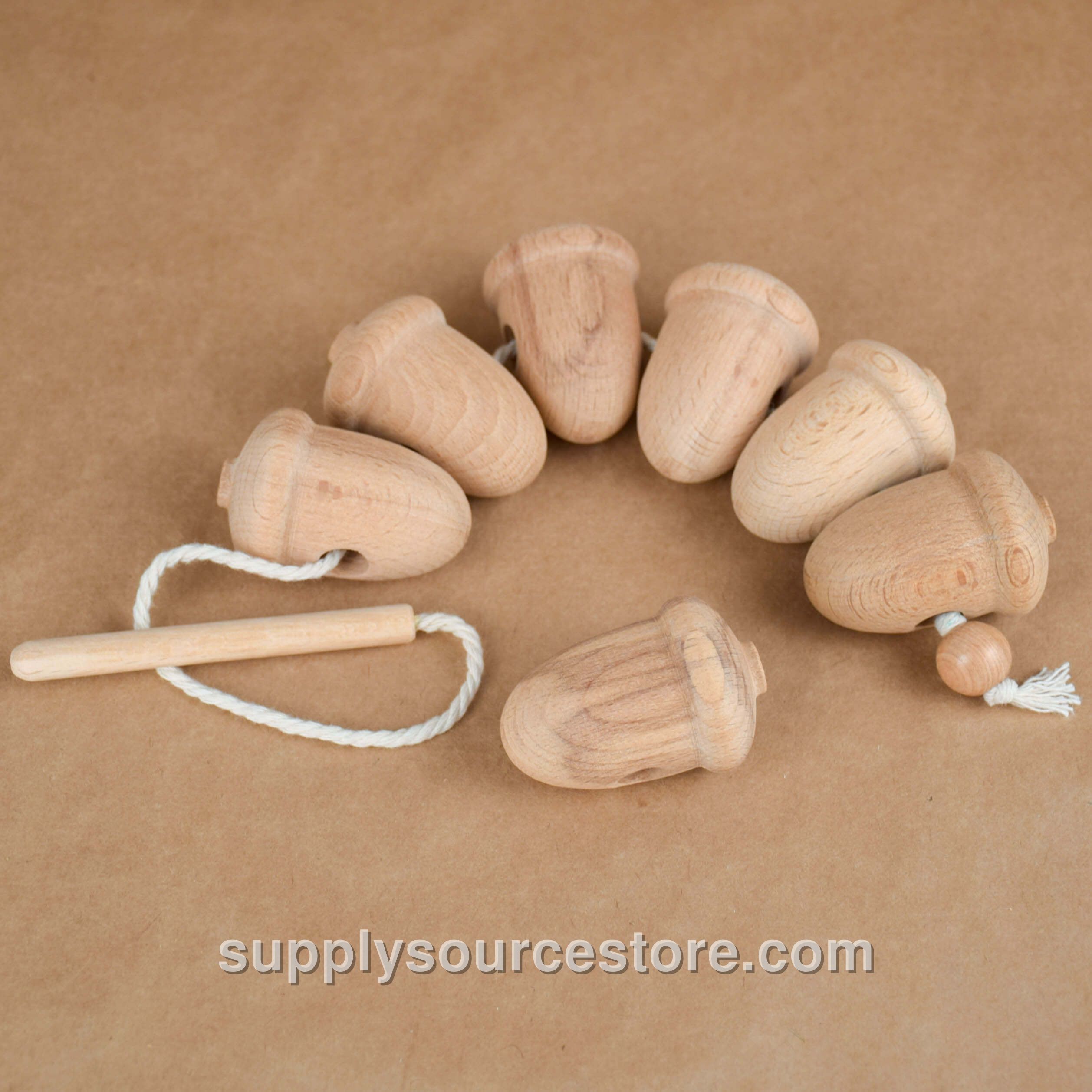 Acorns Lacing Toy