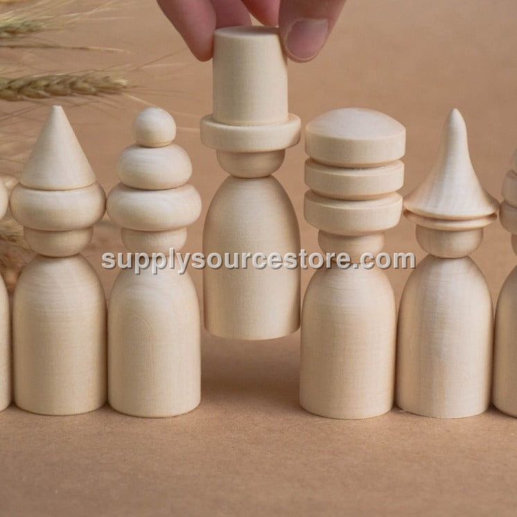 Natural Peg Dolls in Hats