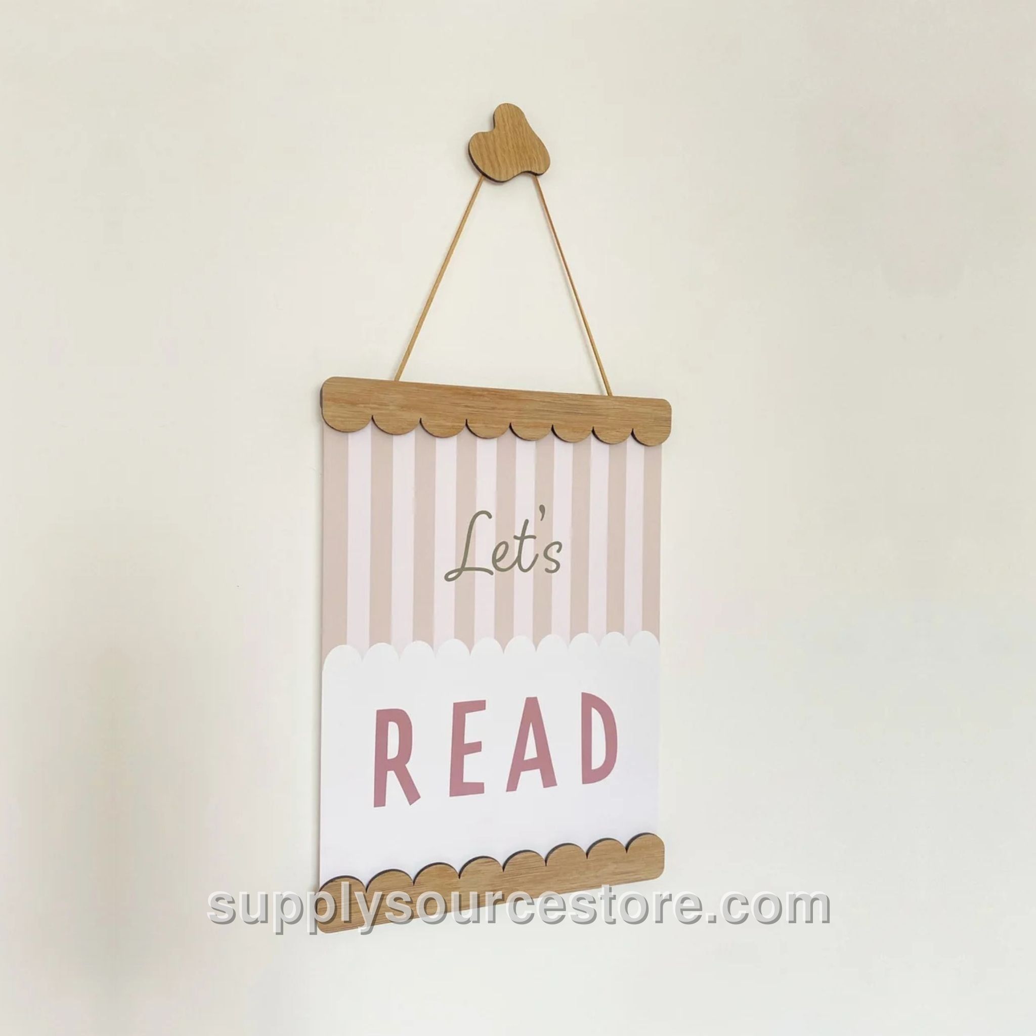 Scalloped Magnetic Picture Frame - Oak