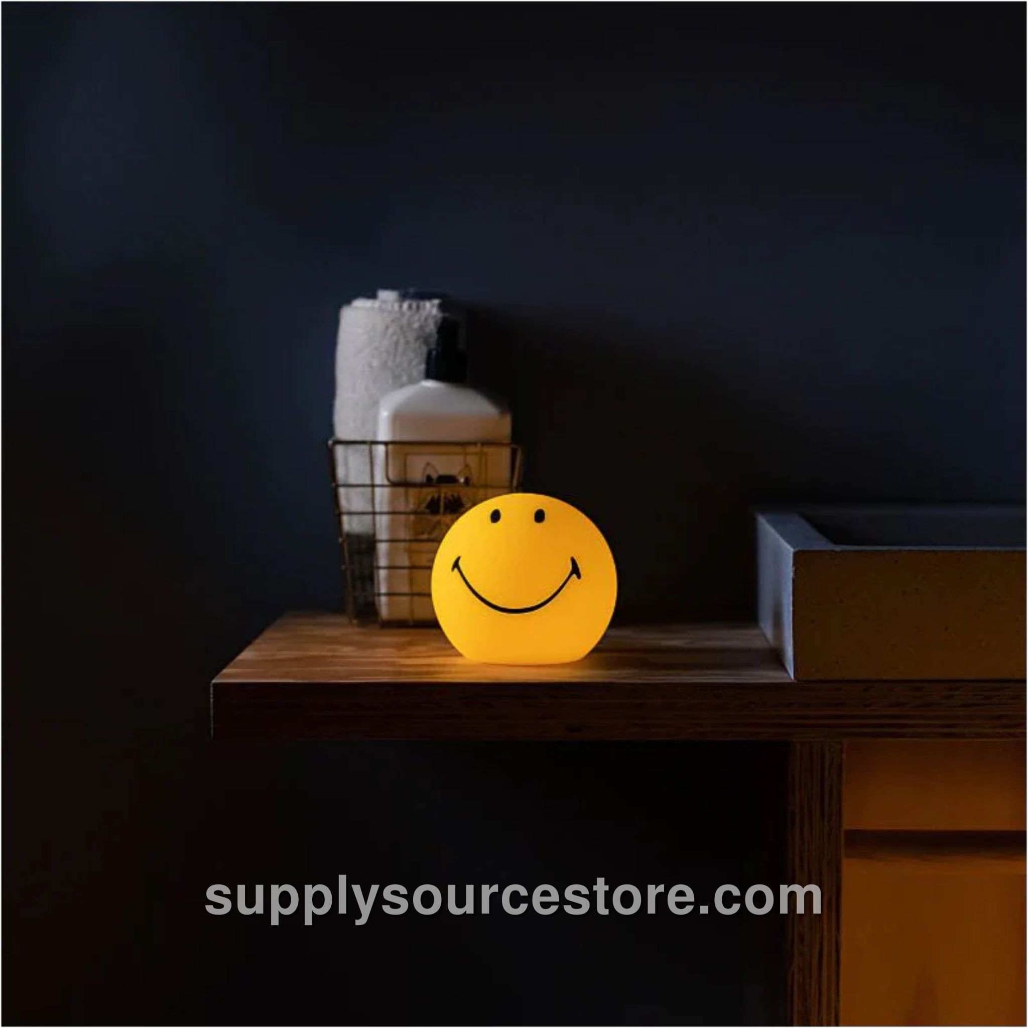 Smiley Yellow Bundle Of Light