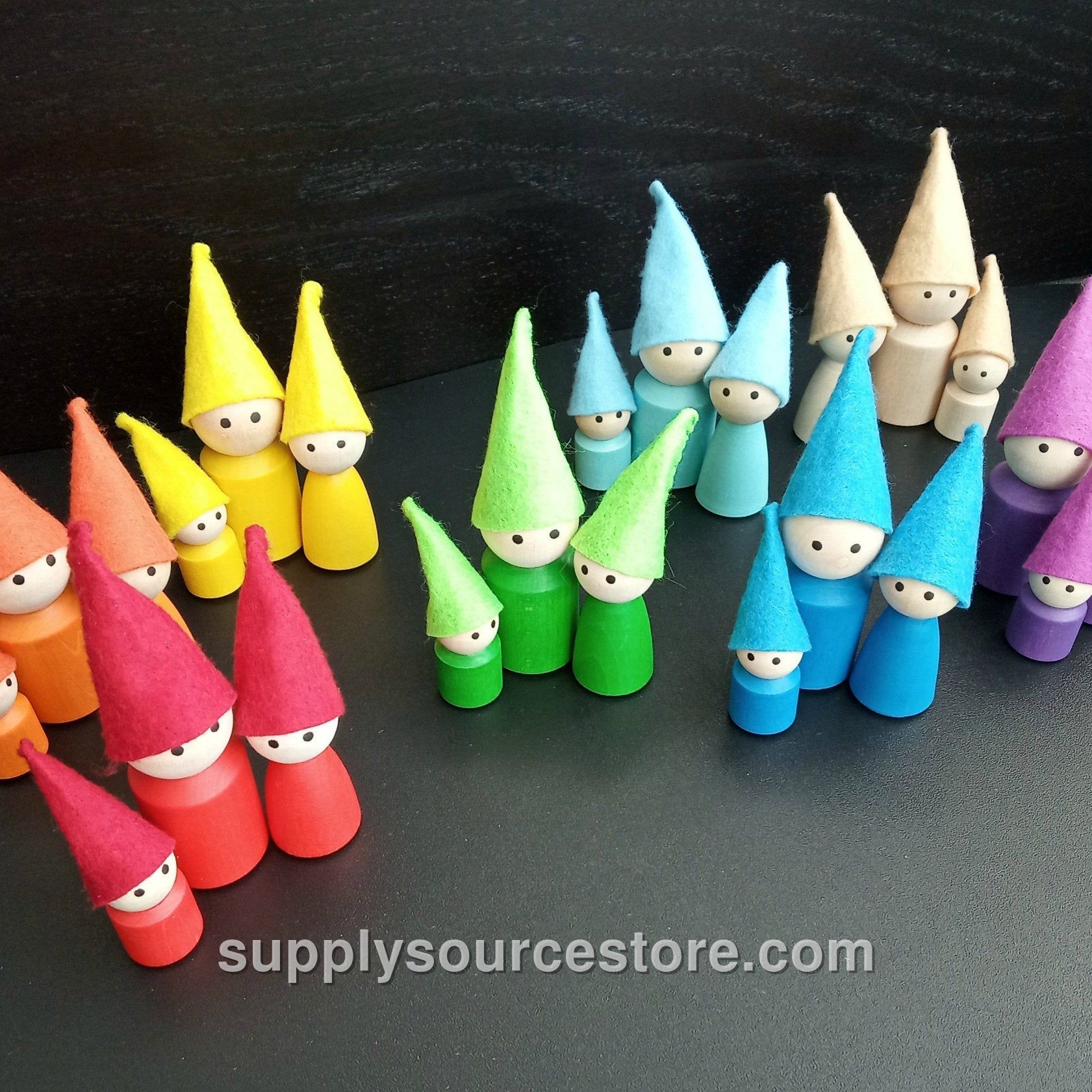 Peg Dolls Family