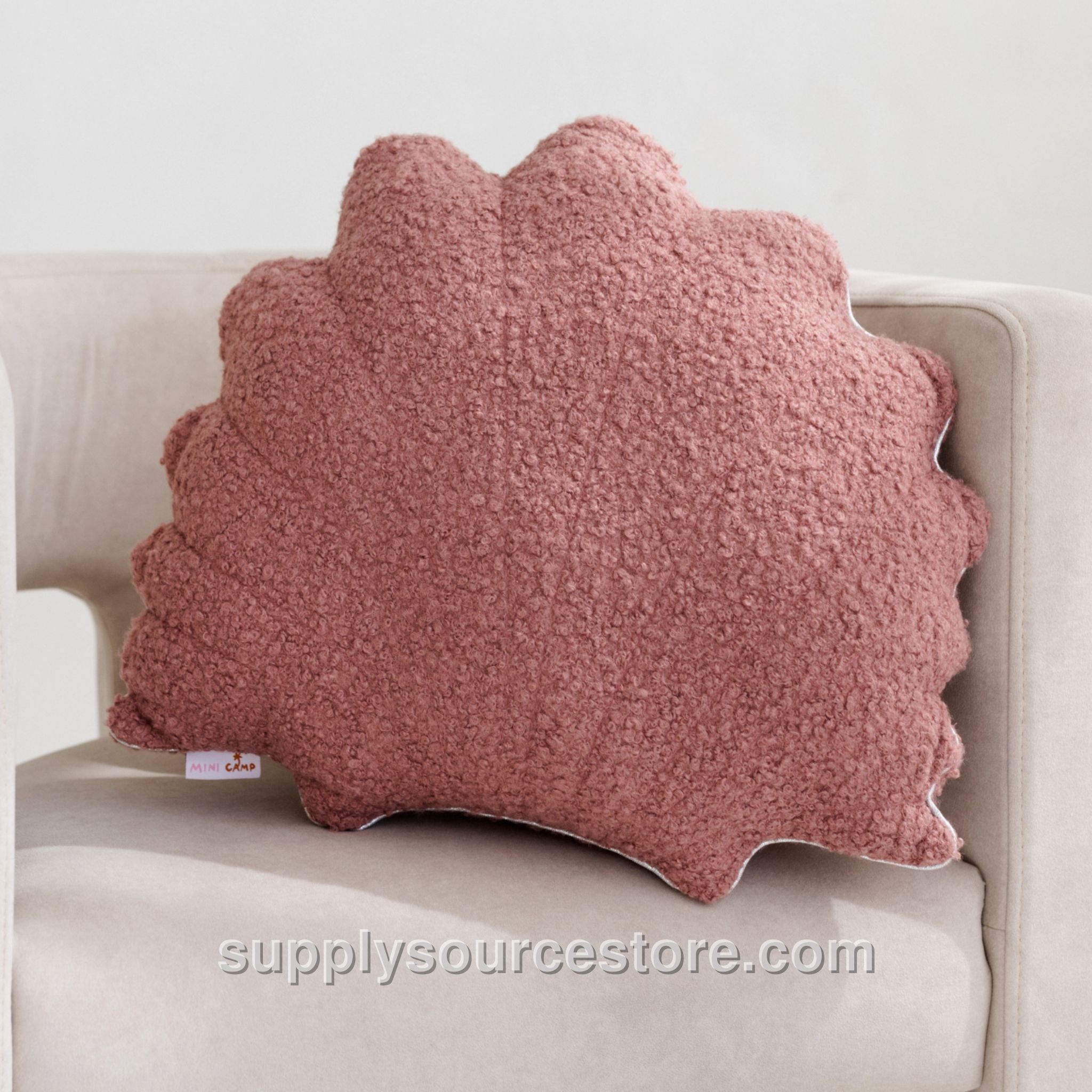 Boucle Seashell Cushion - Rose