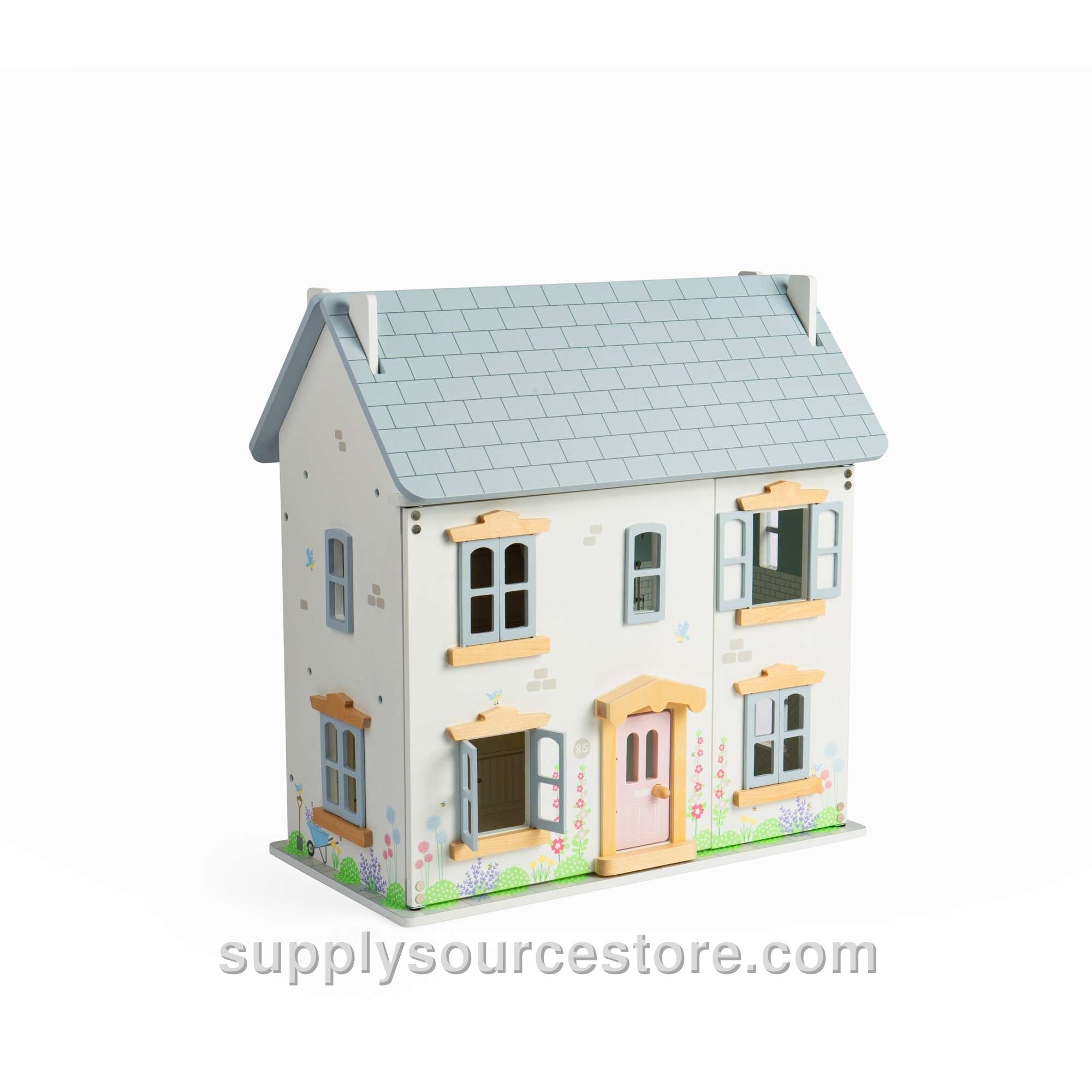 Summer Cottage Doll's House