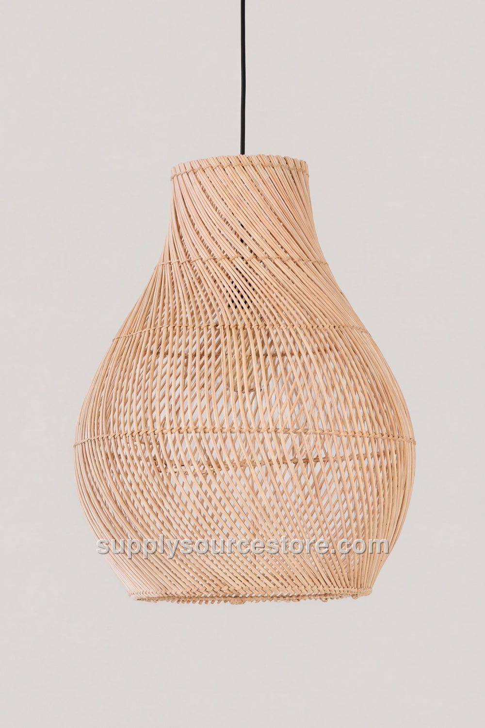 Rattan Pendant Light · SS-015137