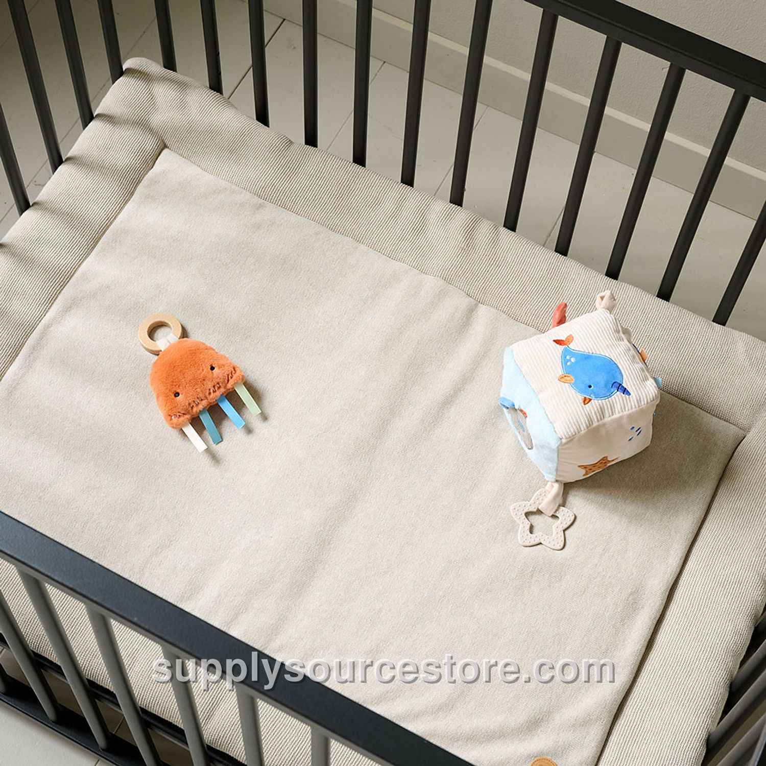 Foldable Playpen Mat 70 x 96 Cm (27.6 x 37.8 in) – Beige