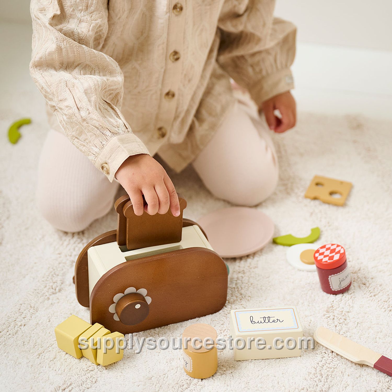 Wooden toaster «Noyer» | 14 pieces
