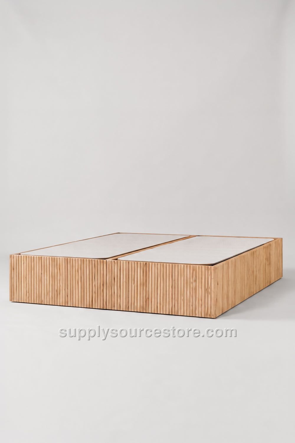 Wooden Platform Bed · SS-001590