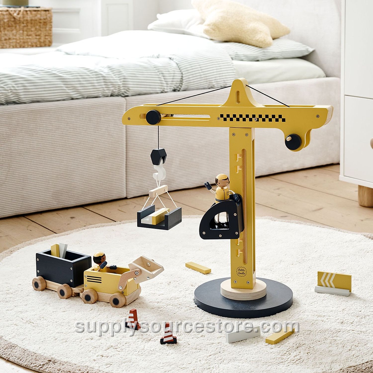 Toy crane incl. accessoires | Yellow
