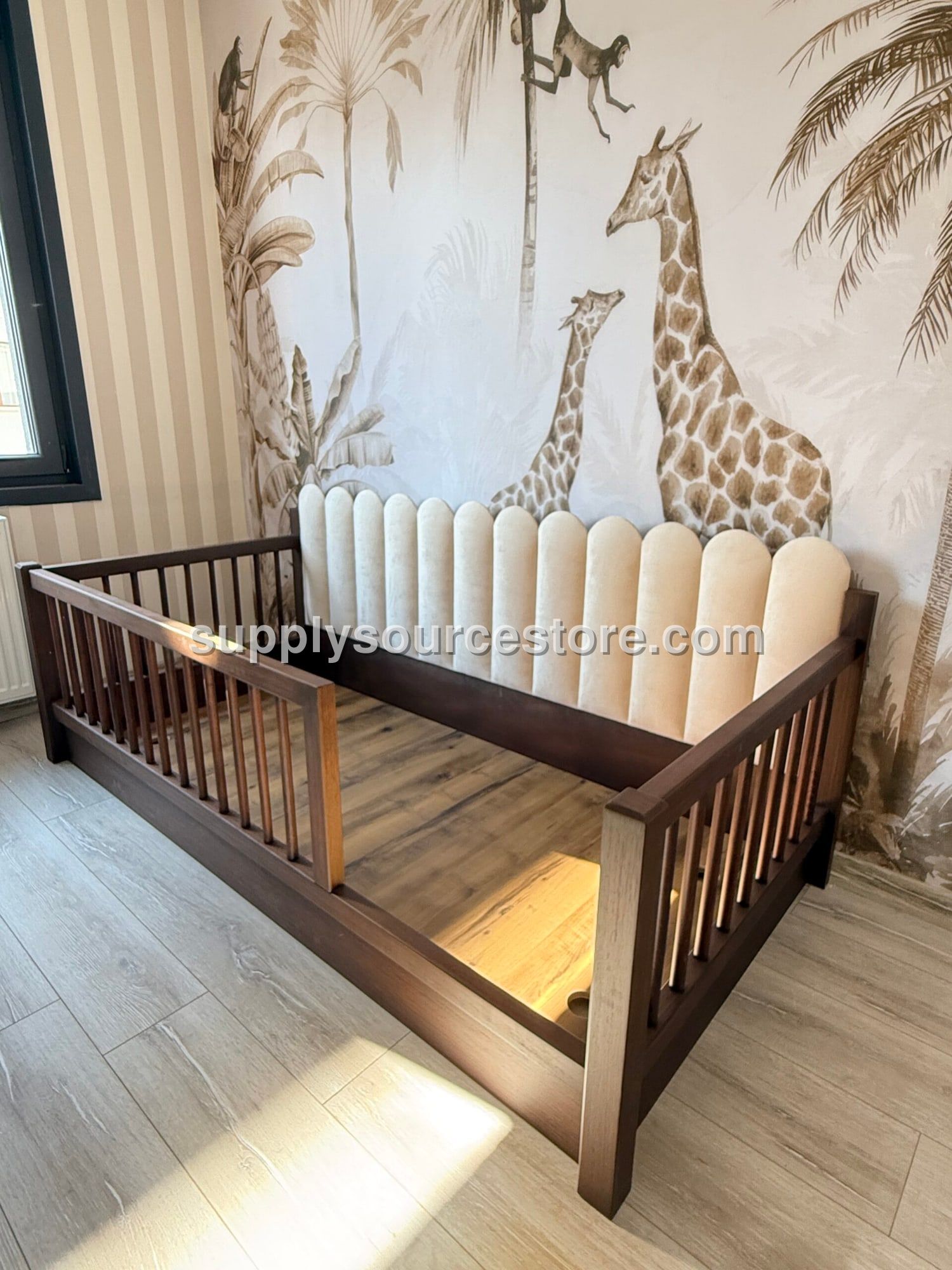 Setra WALNUT Montessori Bed