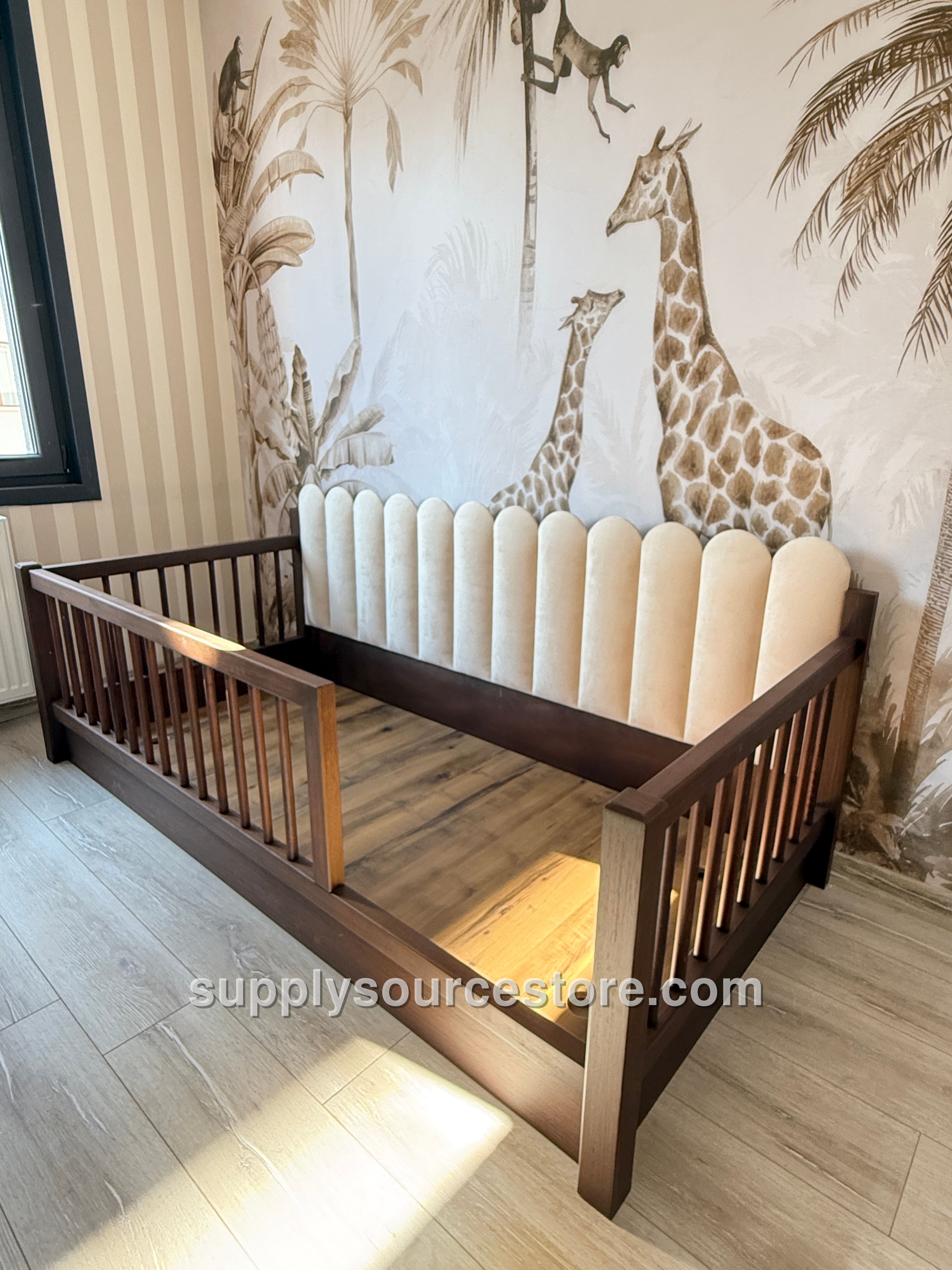 Setra Walnut Montessori Bed