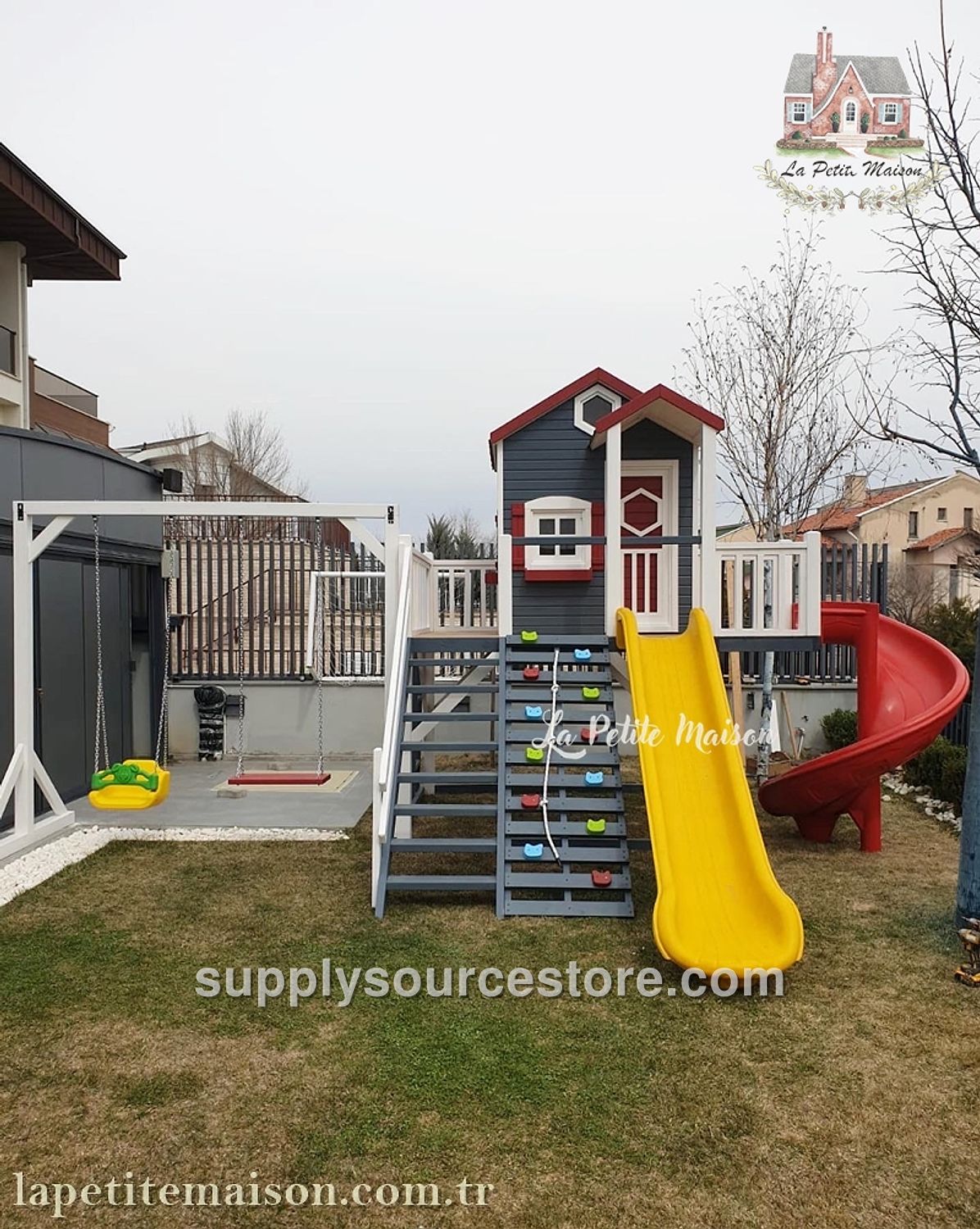 Painted Backyard Playset with Multiple Slides 2105