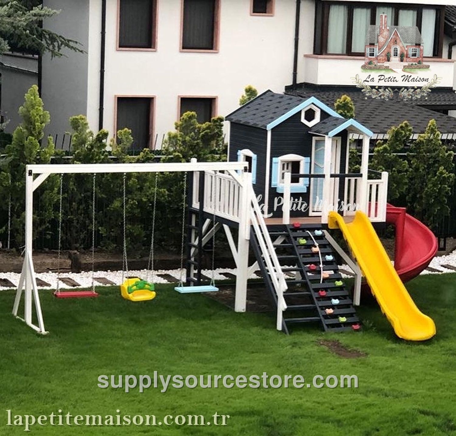 Painted Backyard Playset with Multiple Slides 2104