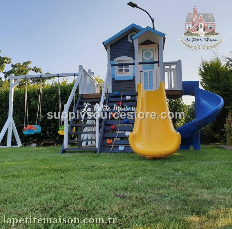 Painted Backyard Playset With Multiple Slides 2101