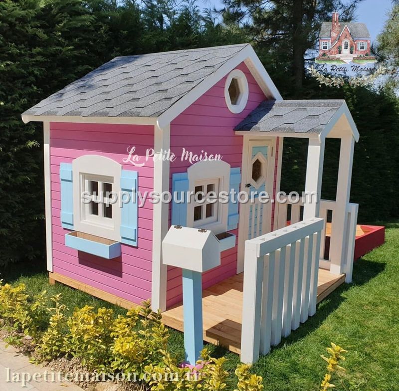 Little Pink Cottage 0615