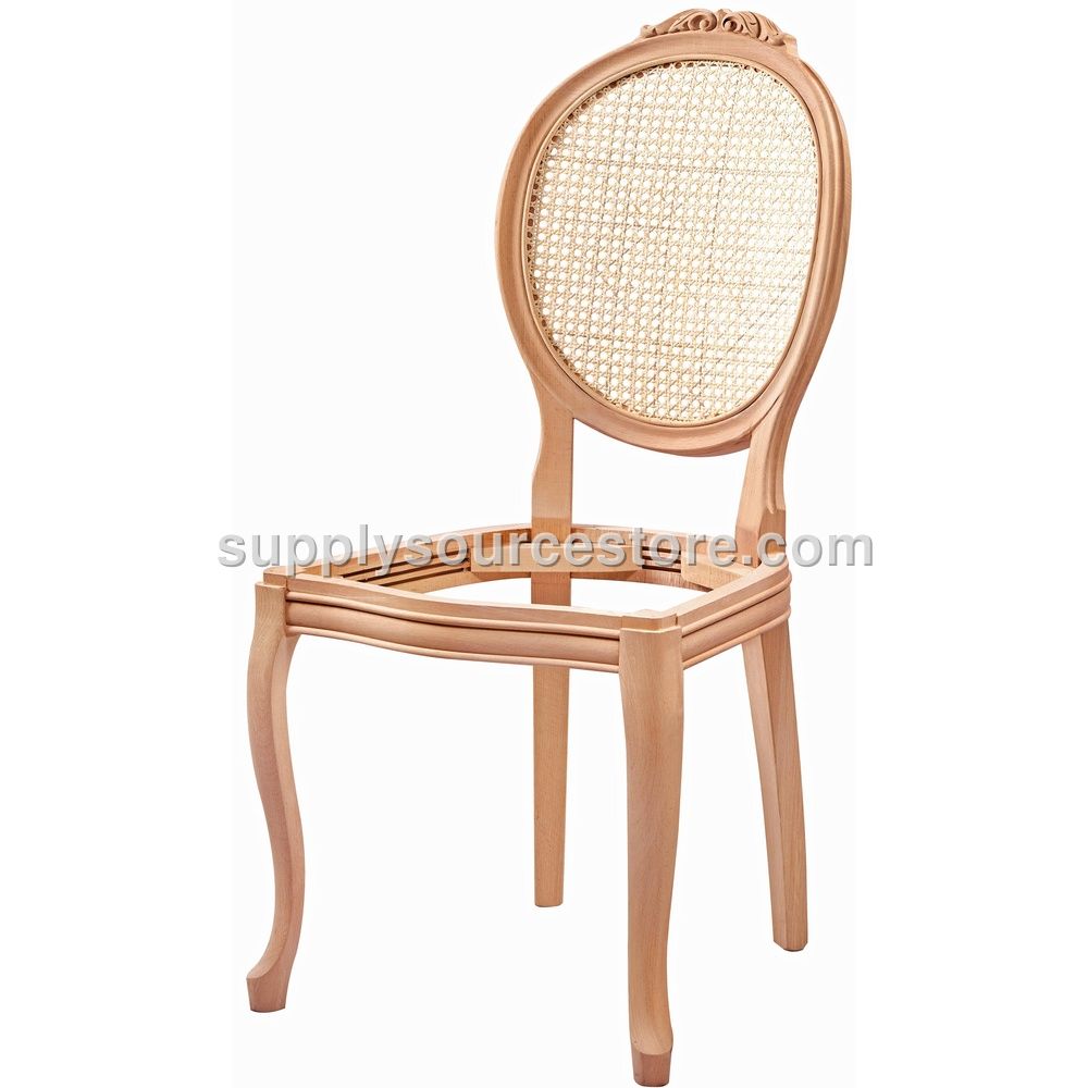 Rattan Madalyon Carved Chair