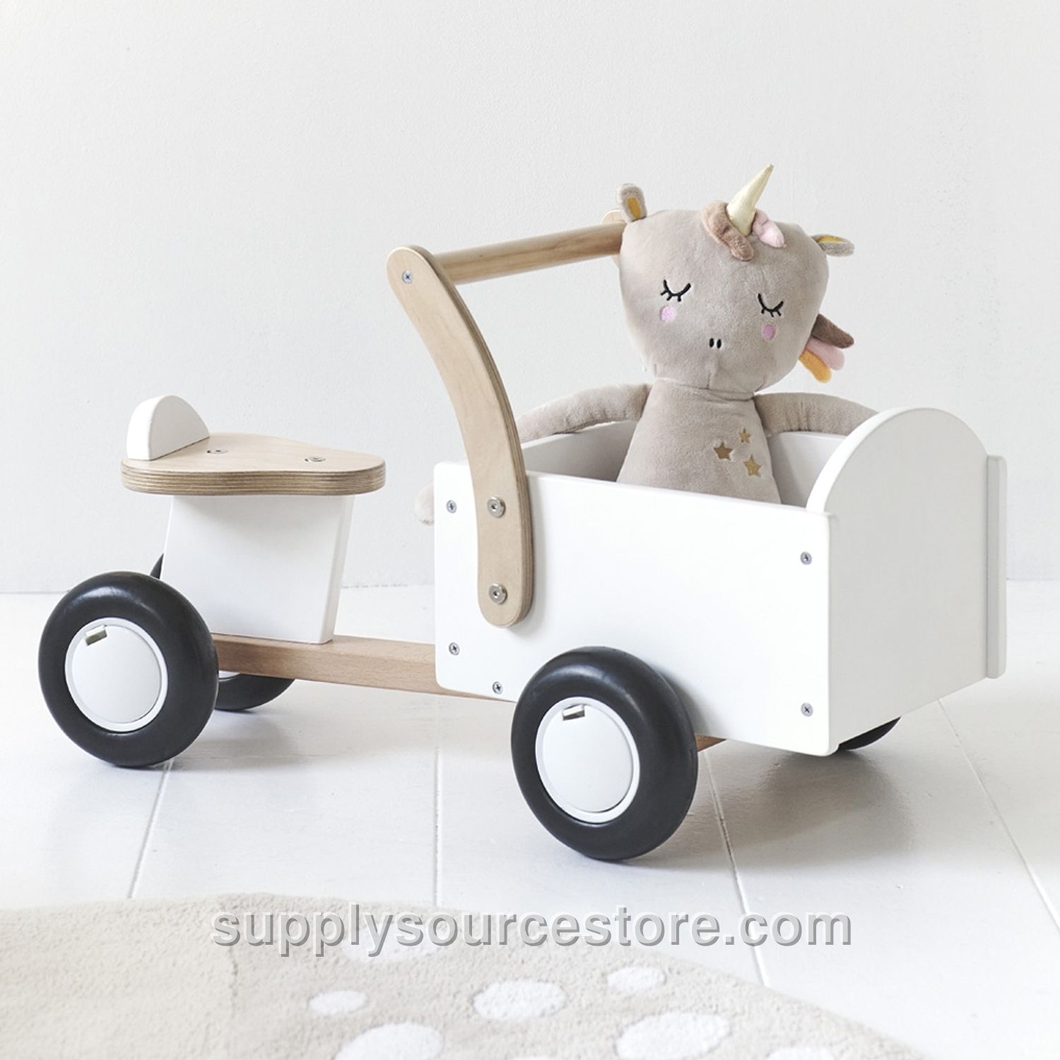 Wooden Bike With Basket – Amsterdam – White