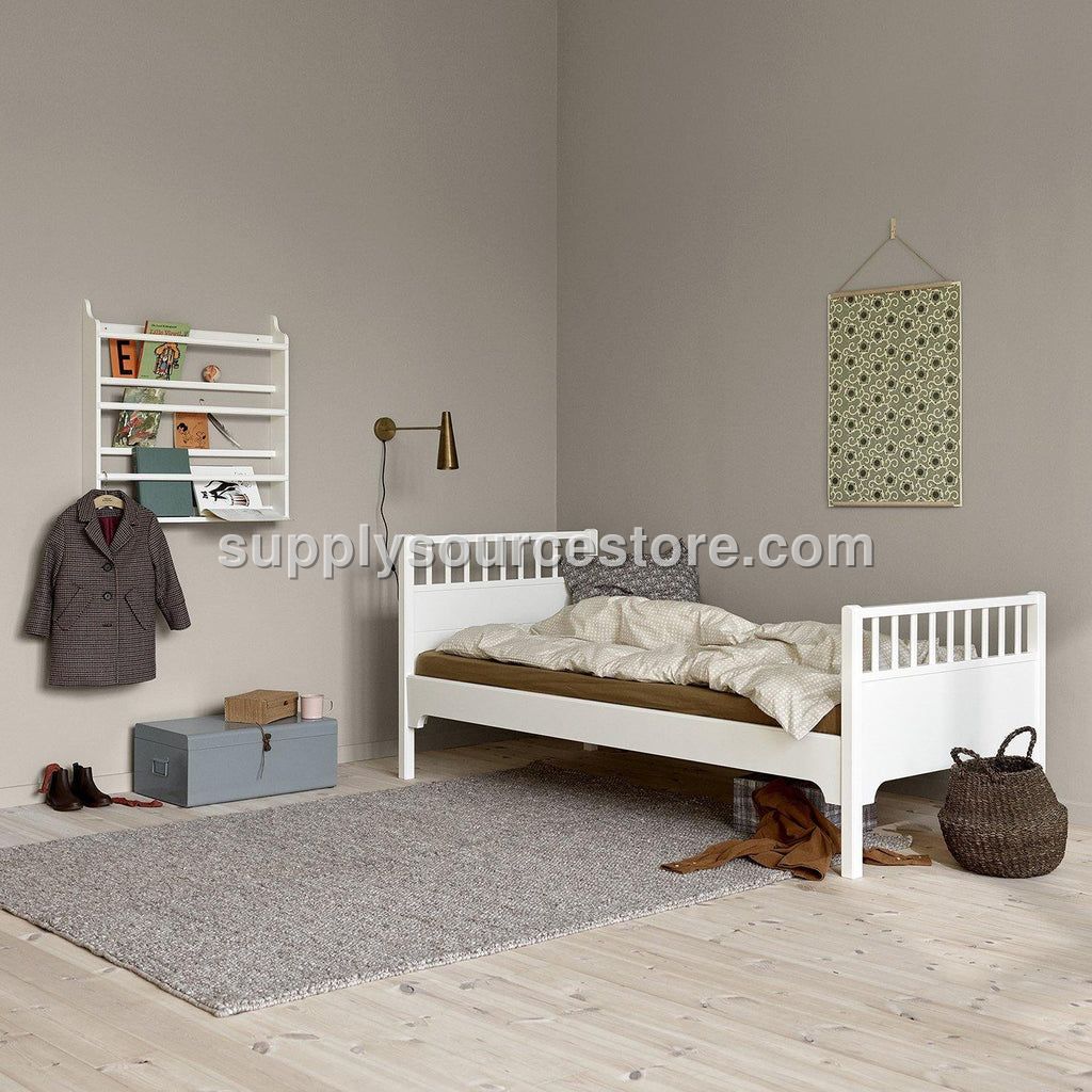 Oliver Furniture Seaside Classic Bed