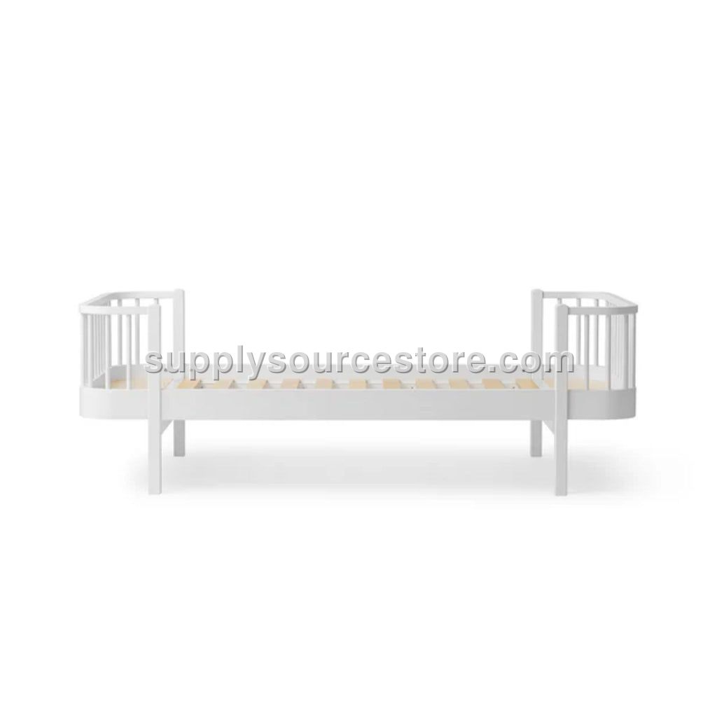 Oliver Furniture Wood Original Bed - White
