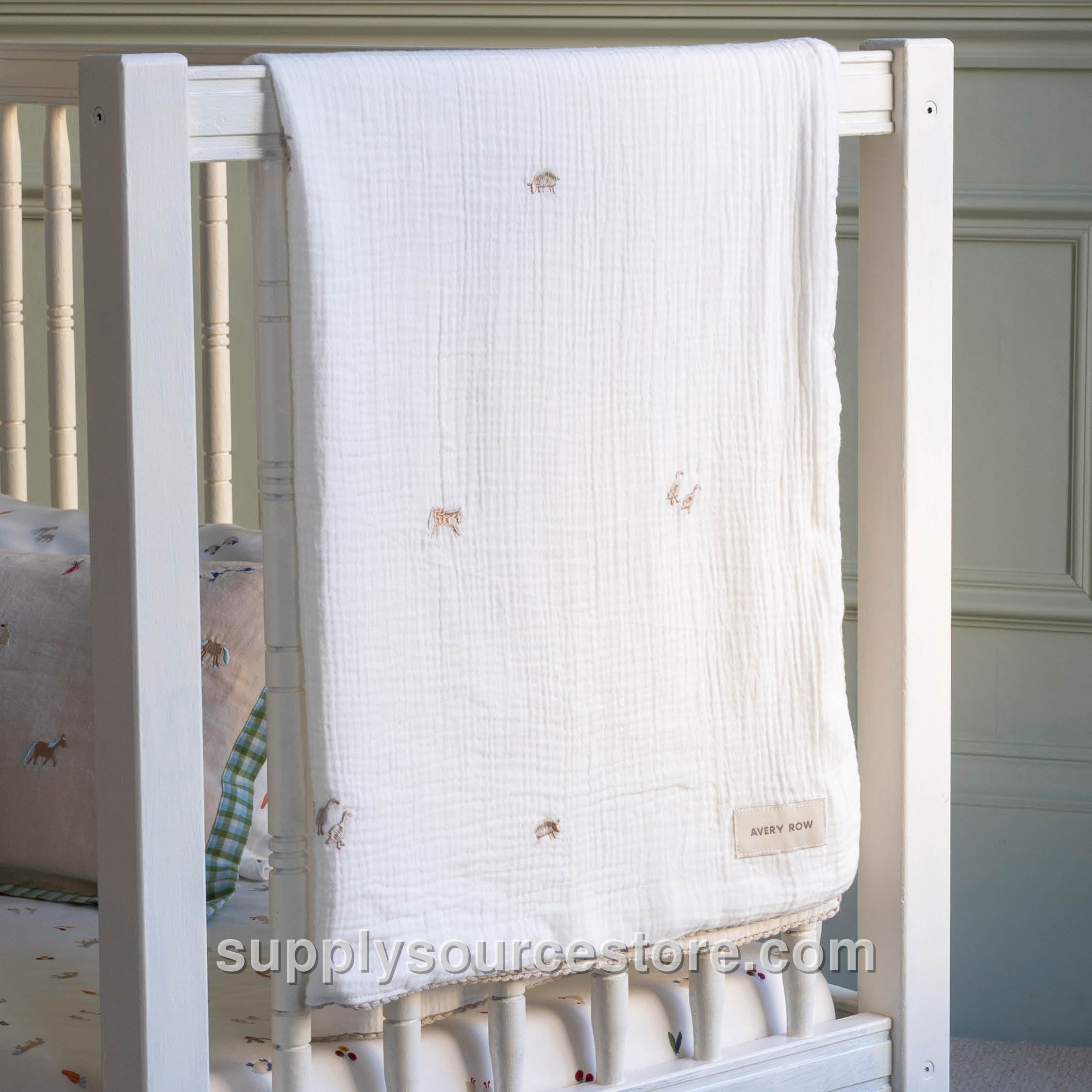 Embroidered Muslin Blanket - Little Farm