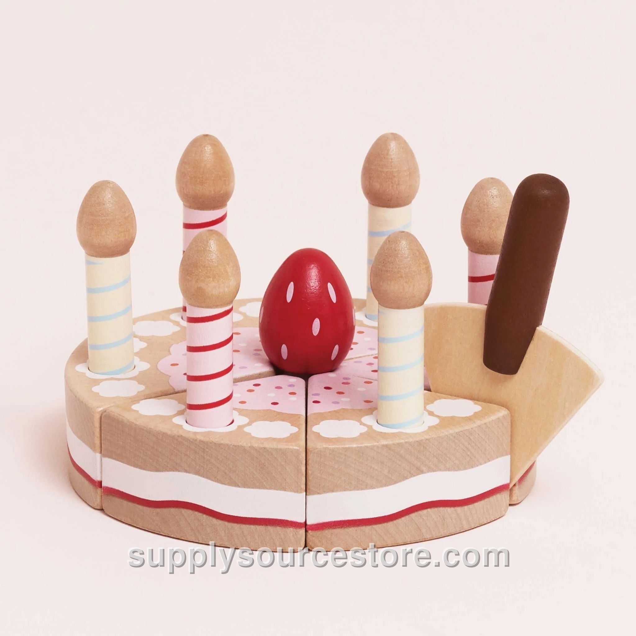 Sliceable Birthday Cake & Candles