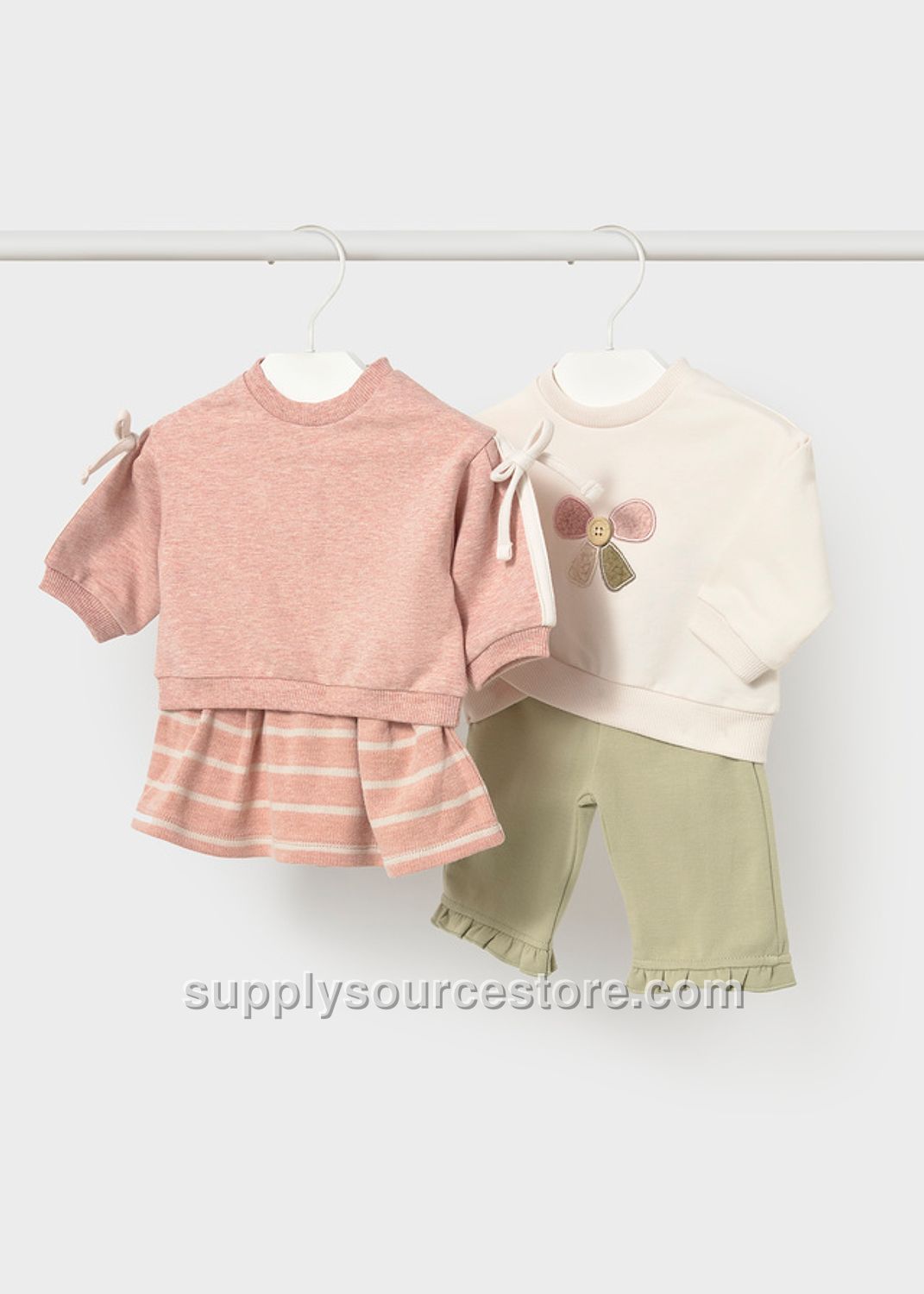 2674 4-Piece Top Bottom Set