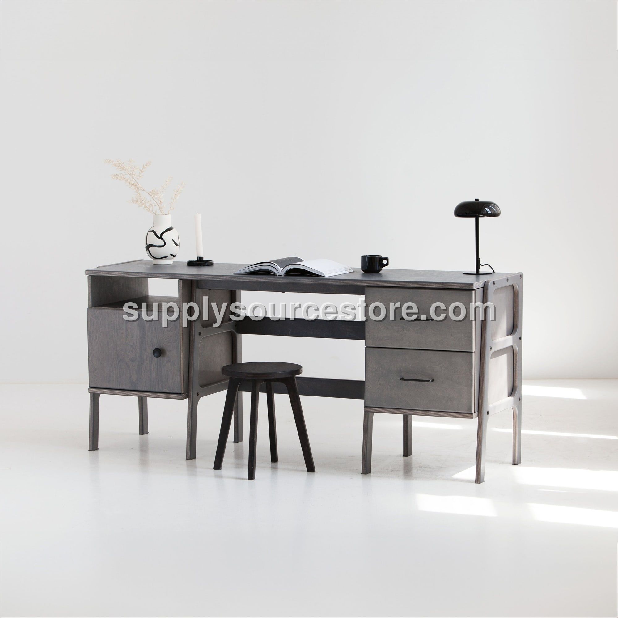 Scrivania · 180 cm · anta + cassetti