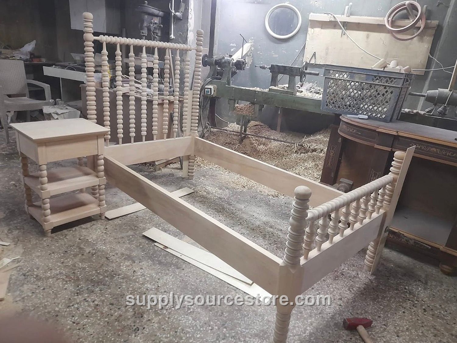 Jenny Lind Spindle Bed – Unfinished Raw Wood with Matching Nightstand