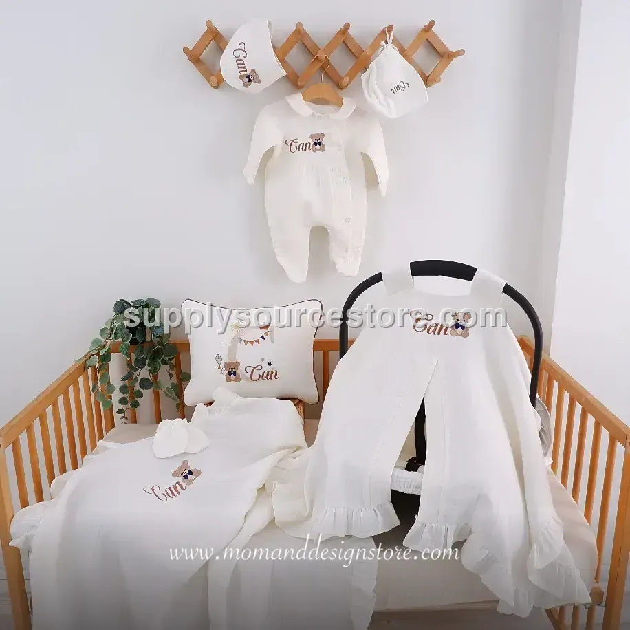 9-Piece 4-layer muslin Coming-Home Set — ecru