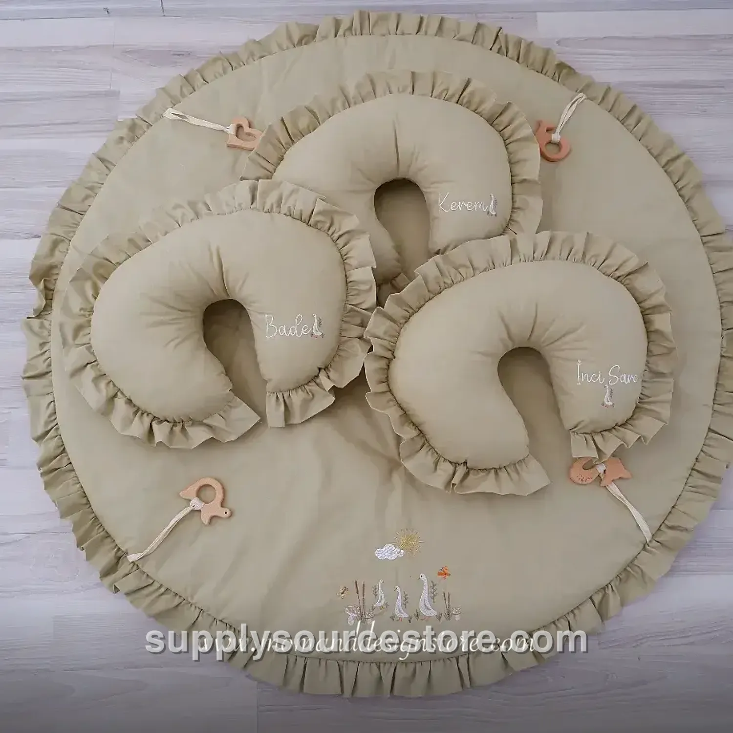 Padded Play Mat & Pillow — olive green