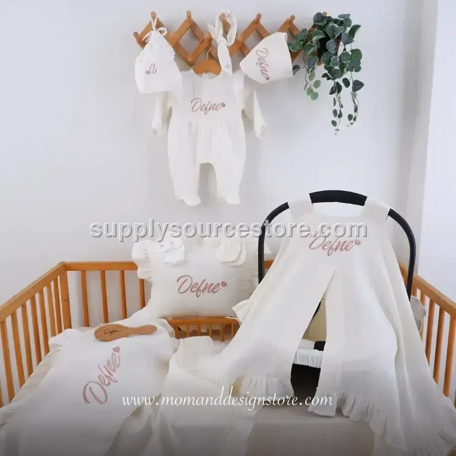 10-Piece 4-layer muslin Coming-Home Set — ecru