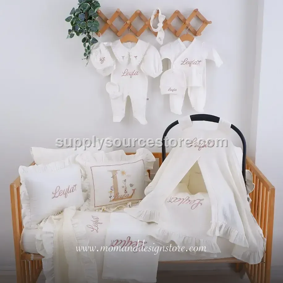 Made-to-Measure 4-layer muslin Crib Bedding Set