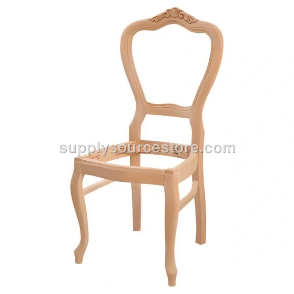 Classic Lükens Carved Chair