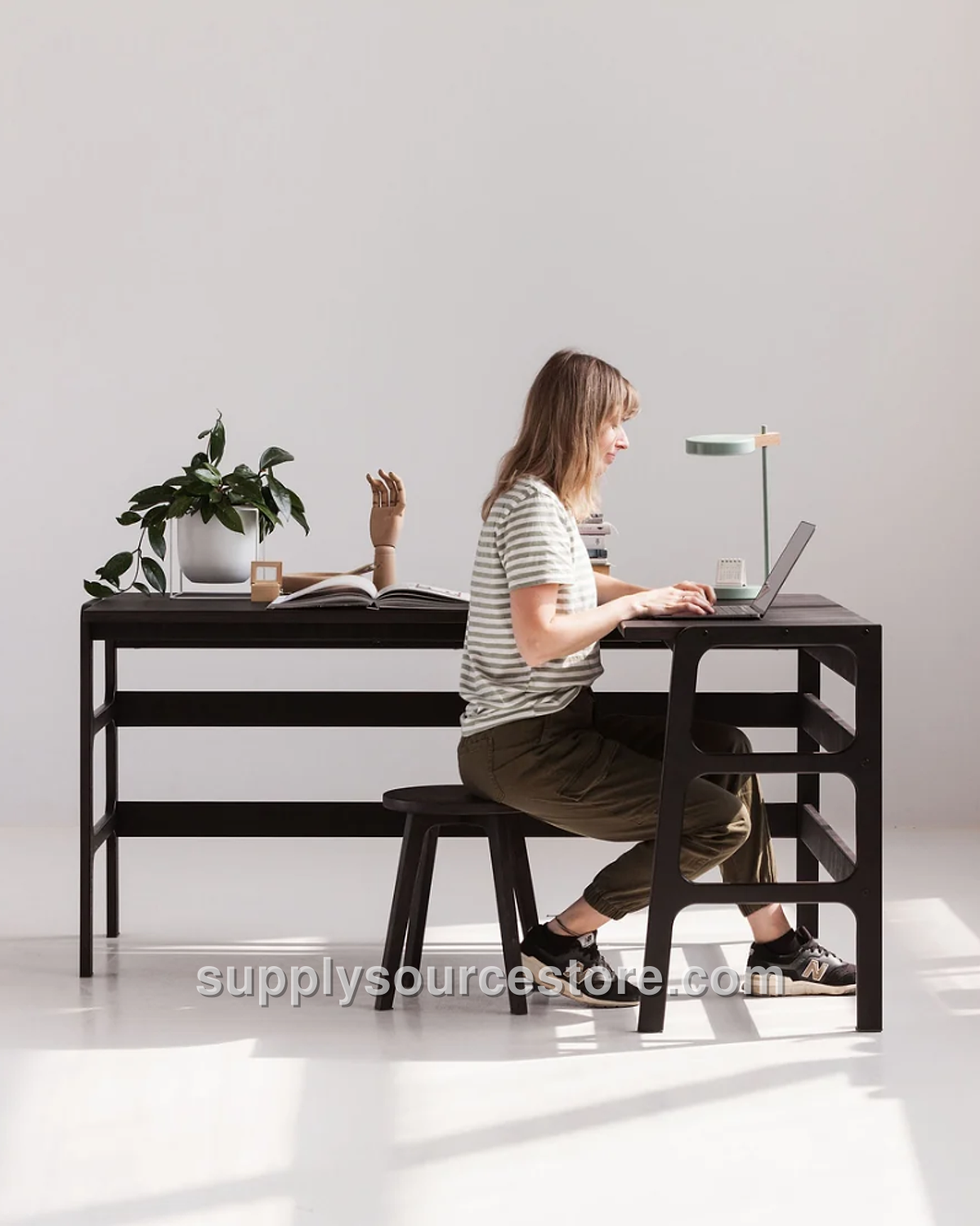 Mid-Century L-Shape Desk · 49/65