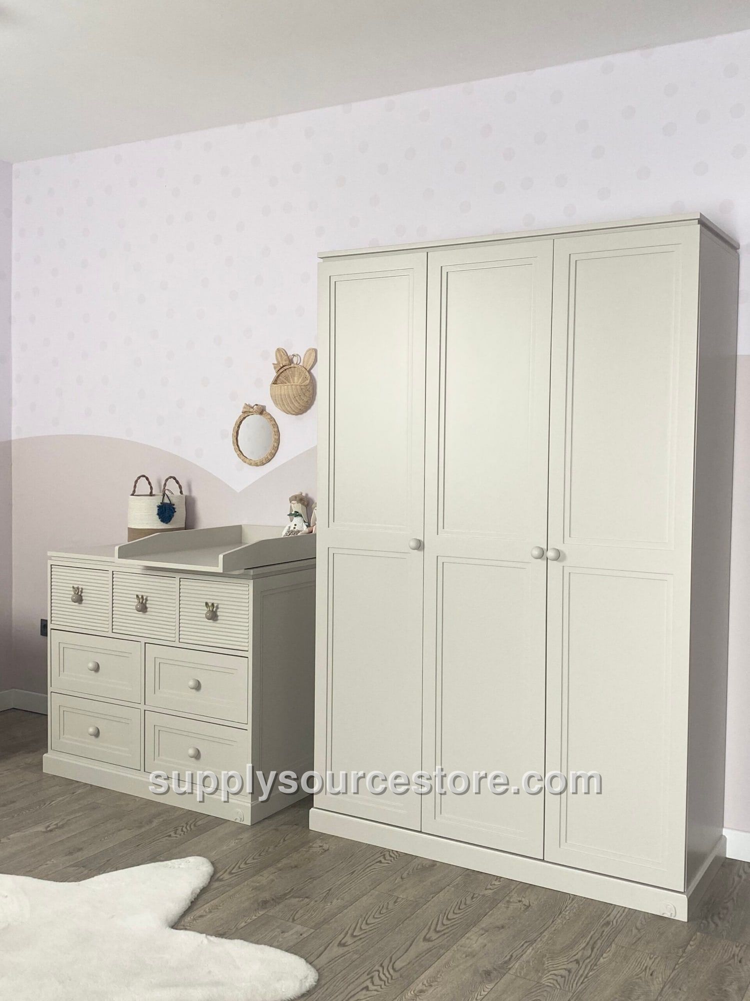 Luna Series Wardrobe