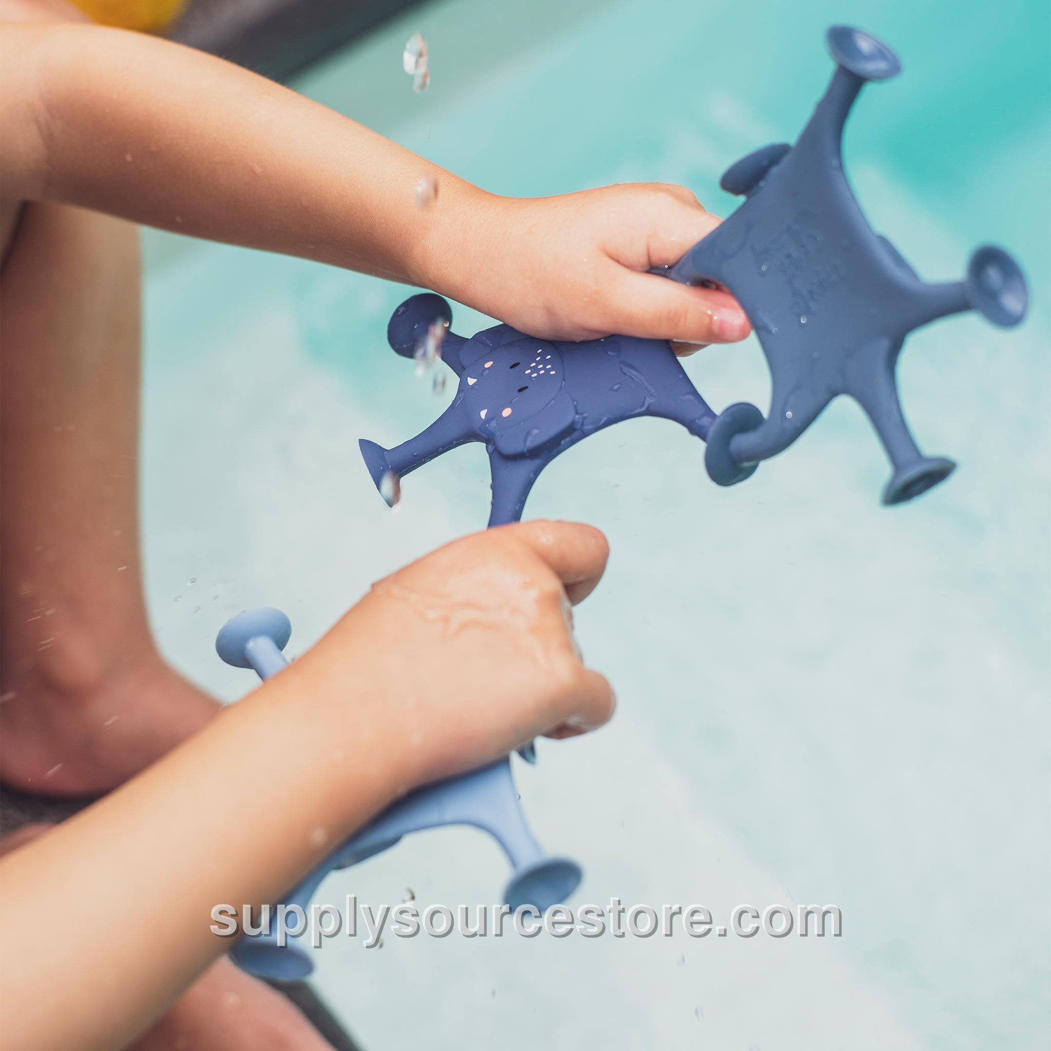 Animal Mrs Elephant's Family Suction Game - Blue
