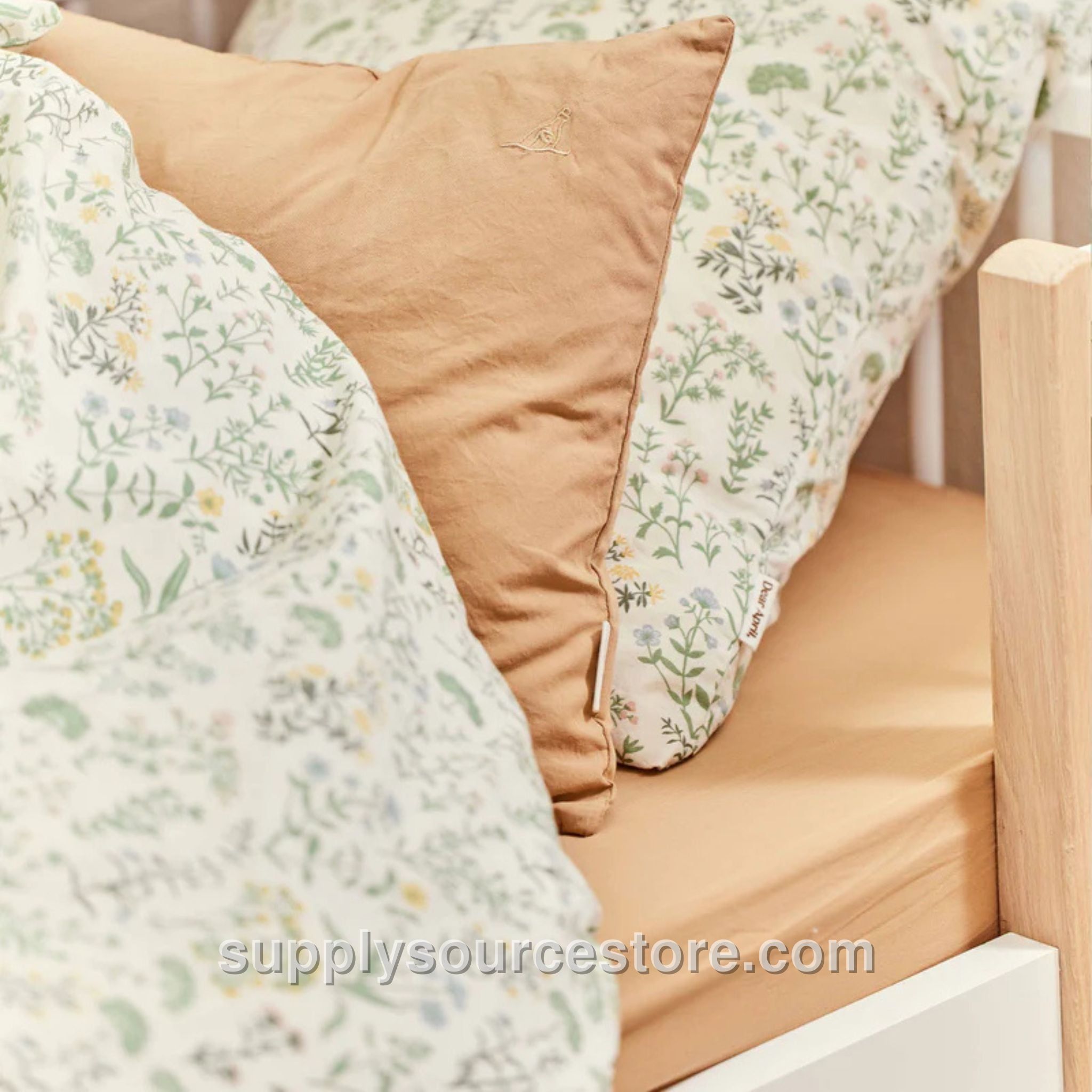Bea Junior Bed Fitted Sheet - 68x162cm (26.8 x 63.8 in)