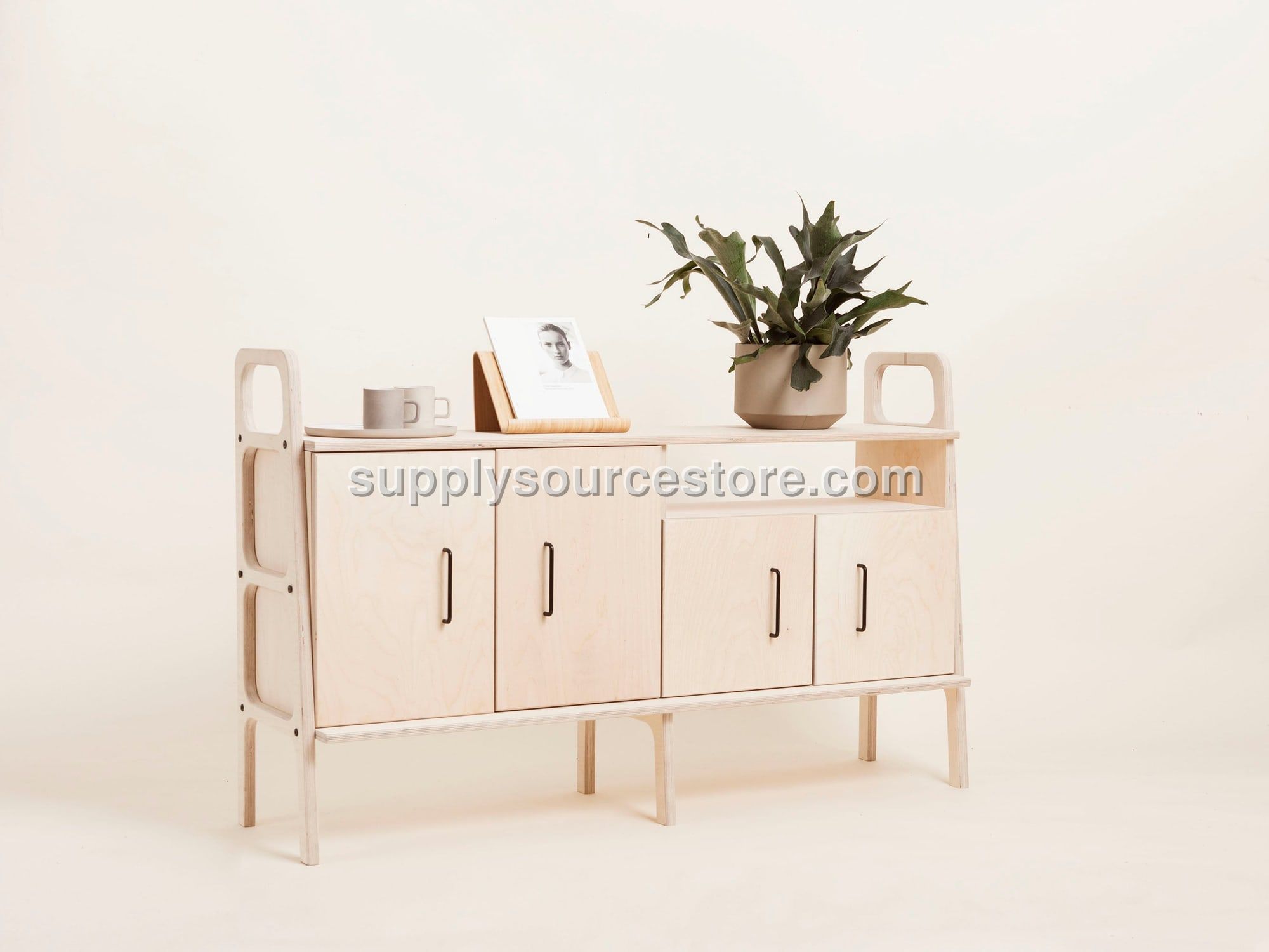 Sideboard 690 VI