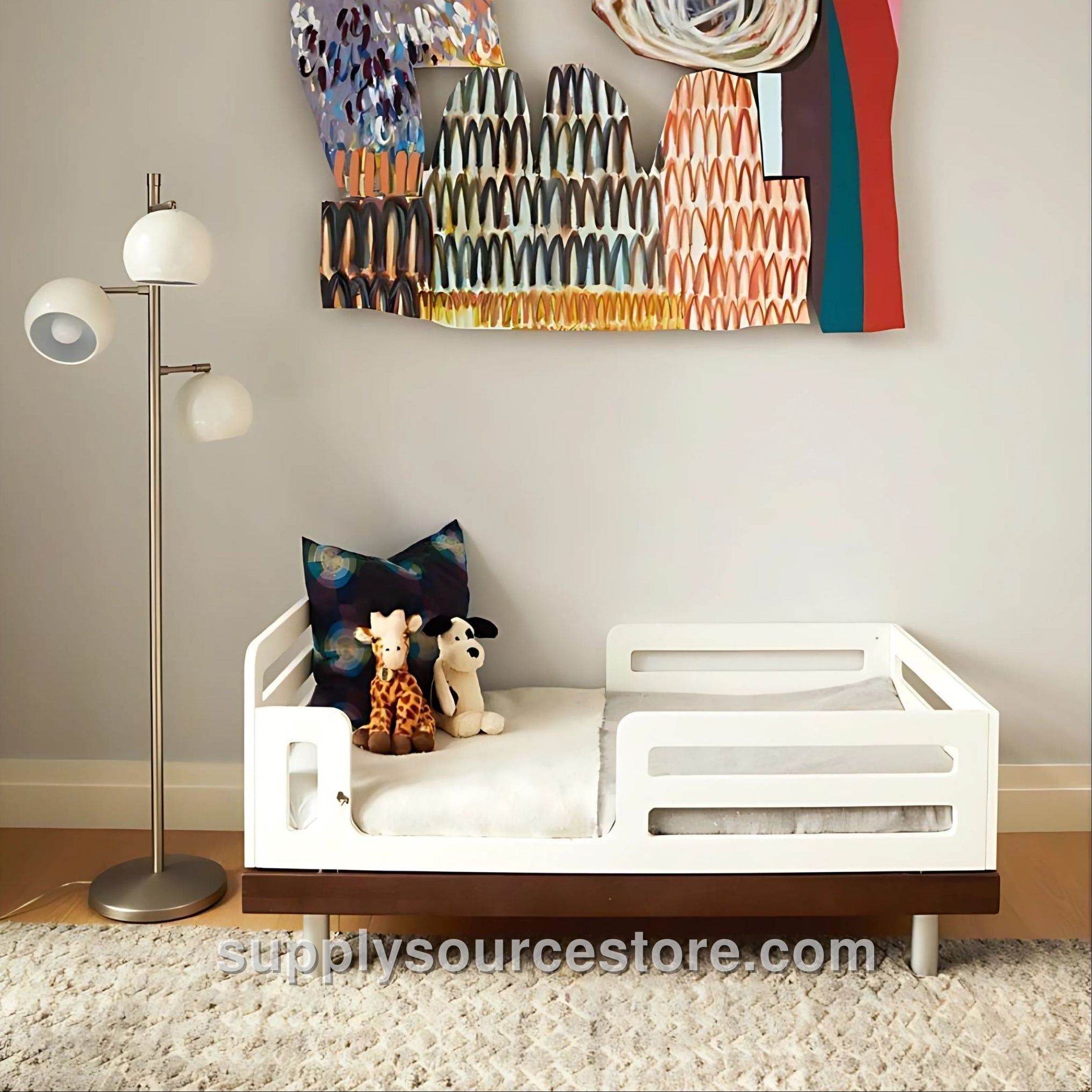 Classic Toddler Bed - Walnut