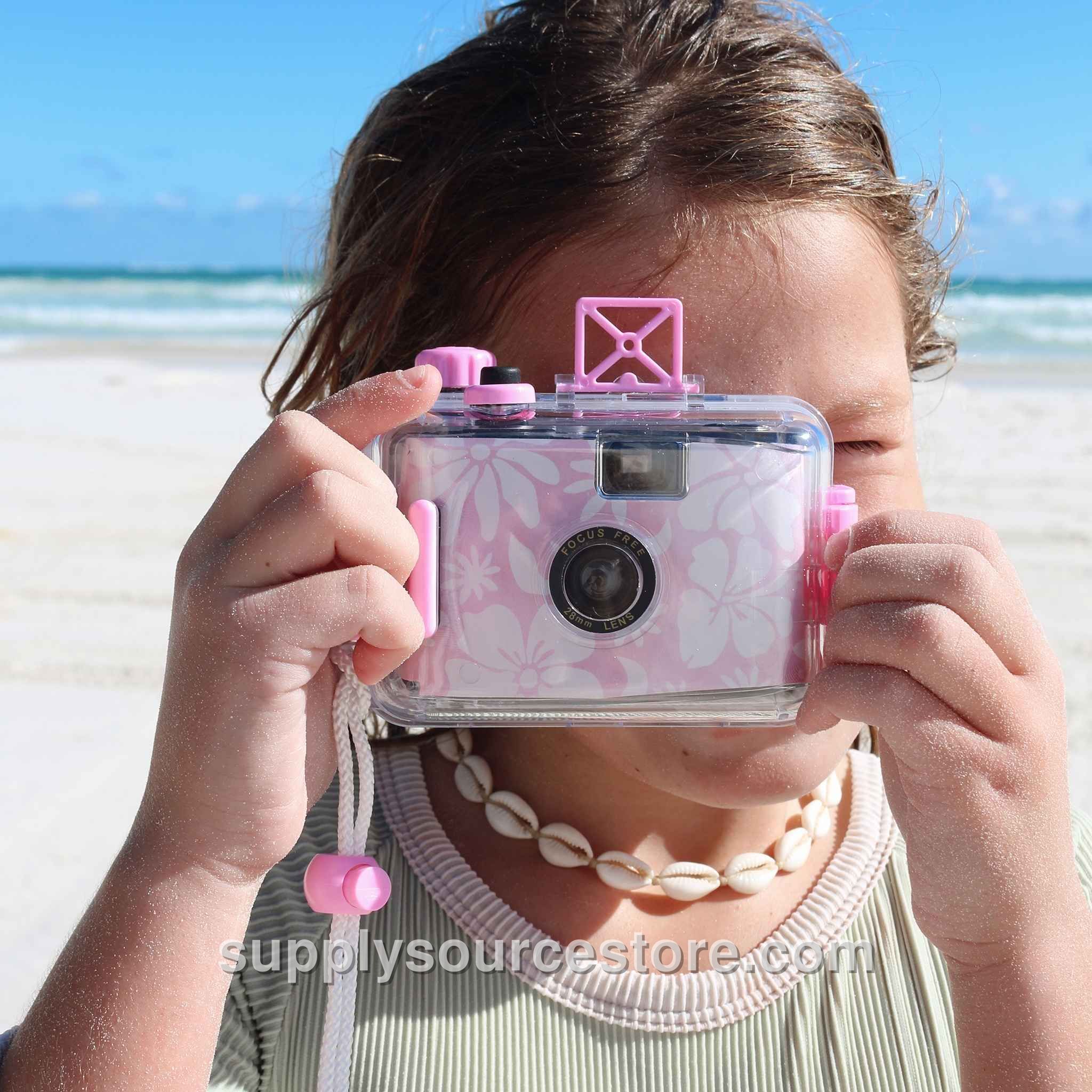 Sunnylife Stole My Heart Underwater Camera - Pink Floral
